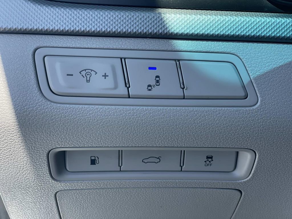 Used 2018 Hyundai Sonata SE image 13