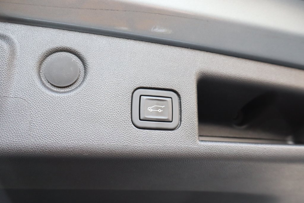 Used 2024 Chevrolet Equinox RS image 19