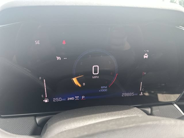 Used 2025 Chevrolet TrailBlazer LT AWD/4WD image 14