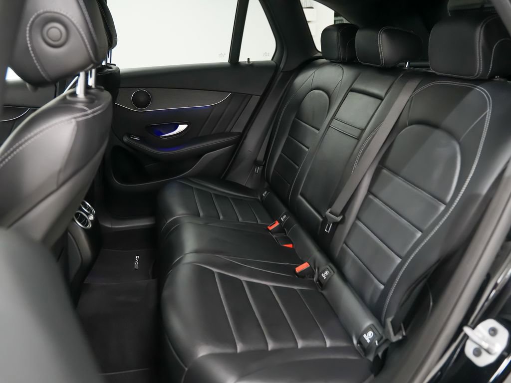 Used 2022 Mercedes-Benz GLC 300 4MATIC image 17
