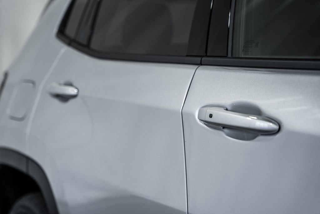 New 2026 Jeep Compass Limited w/ Sun, Sound & Navigation Group image 16