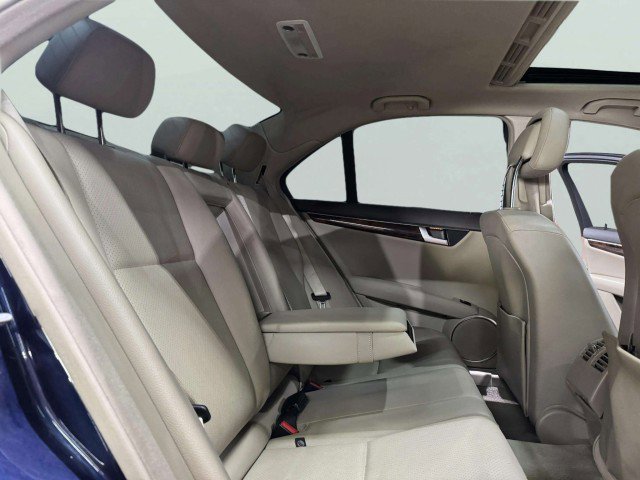 Used 2014 Mercedes-Benz C 300 Sport image 35