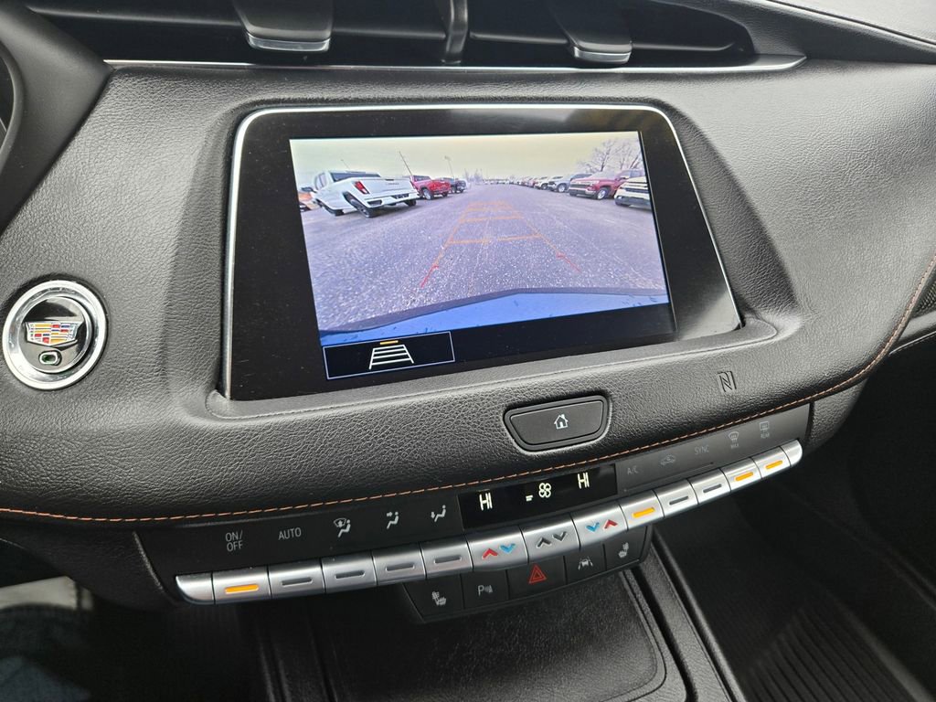 Used 2020 Cadillac XT4 Sport w/ Technology Package FWD image 10