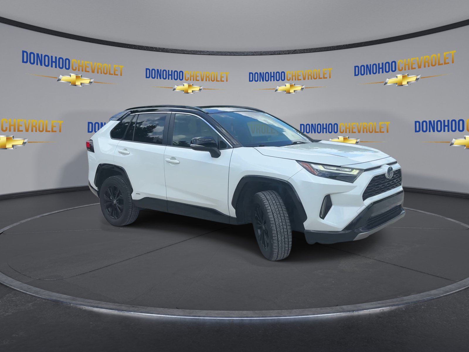 Used 2022 Toyota RAV4 XSE w/ XSE Grade Weather Package AWD/4WD image 5