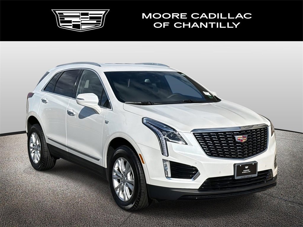 New 2025 Cadillac XT5 Luxury