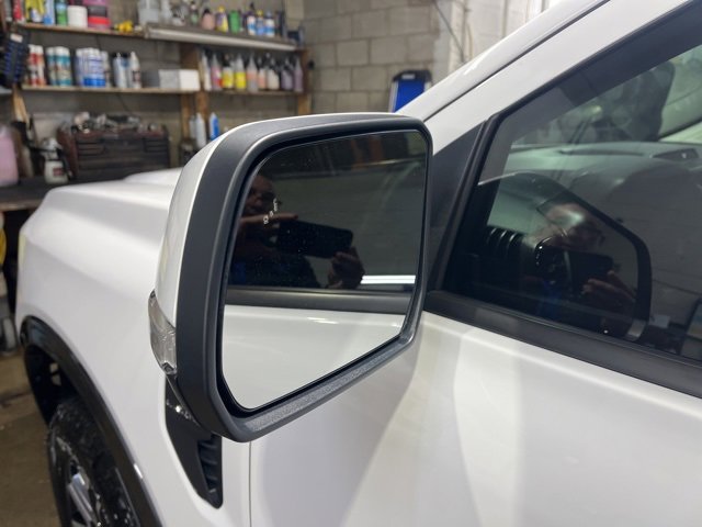 Used 2024 Ford Ranger Lariat w/ FX4 Off-Road Package image 34