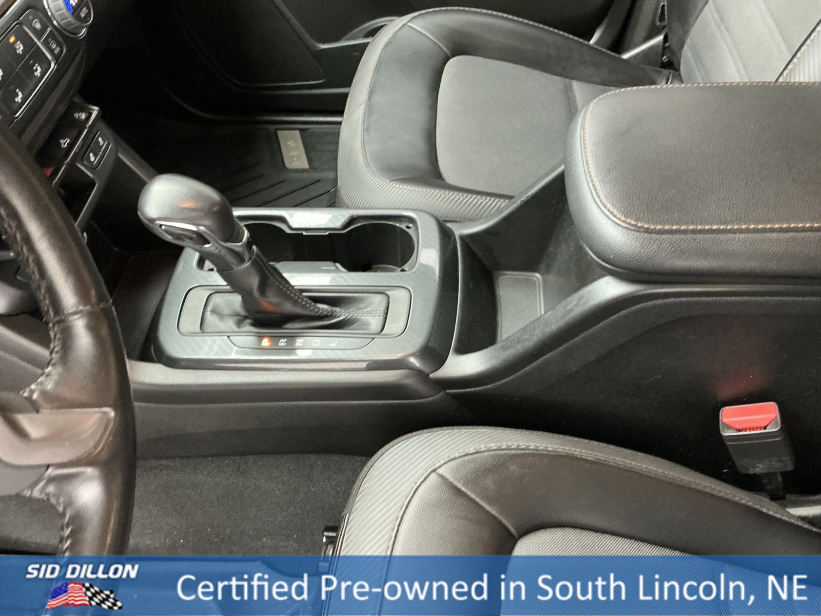 Used 2022 GMC Canyon AT4 image 14