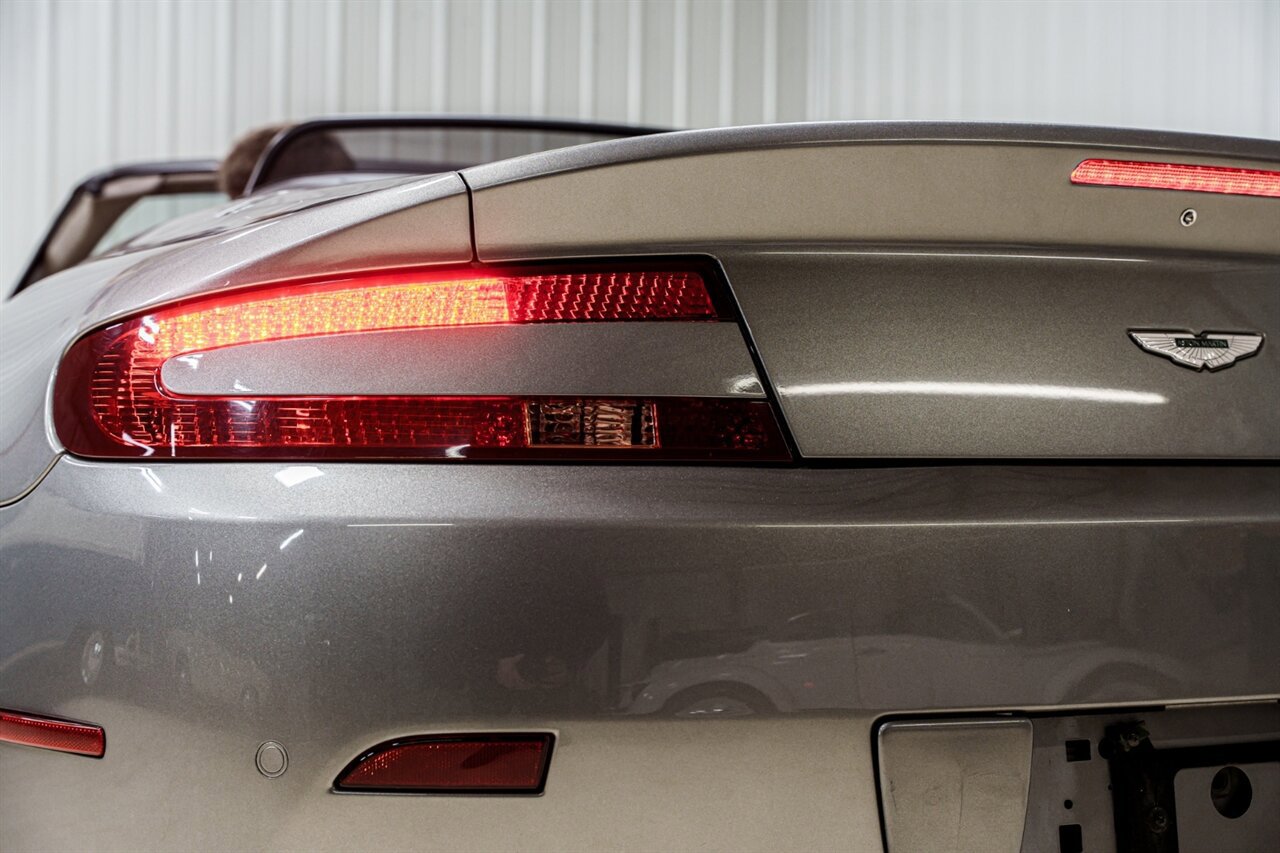 Used 2008 Aston Martin V8 Vantage Roadster image 9