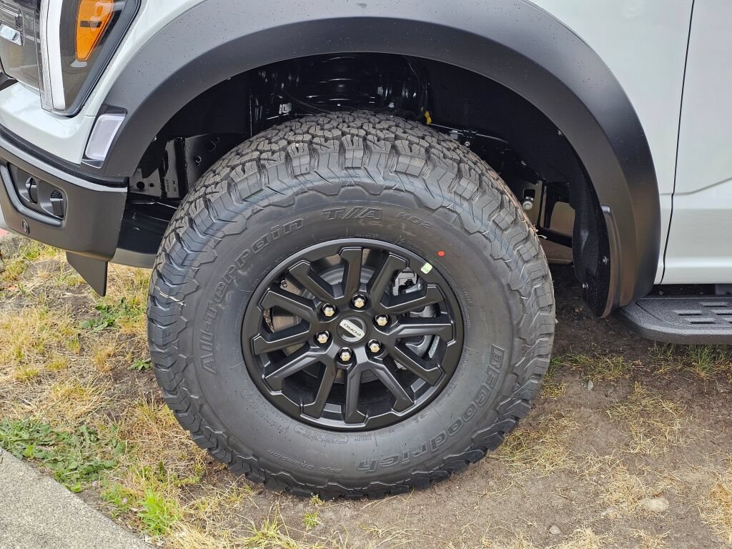 New 2026 Ford F150 Raptor AWD/4WD image 9