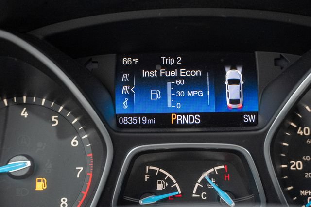 Used 2017 Ford Focus Titanium FWD image 35