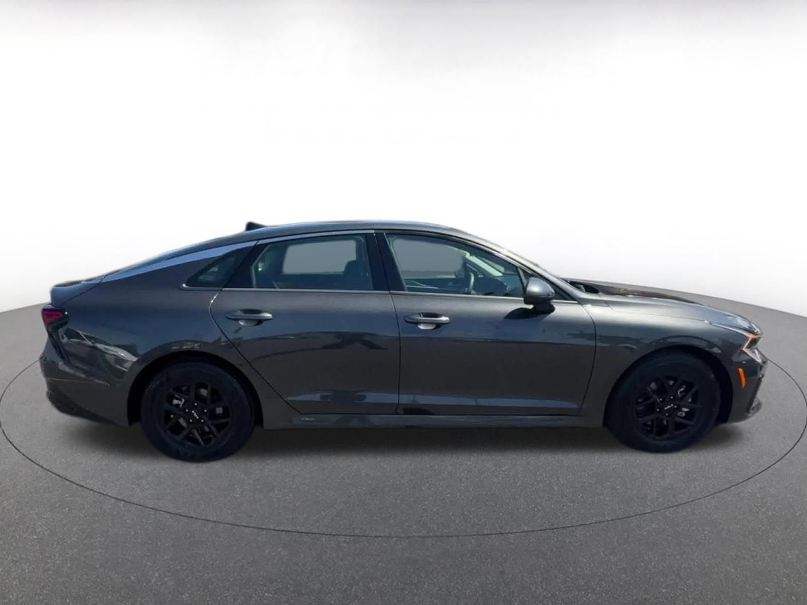 Used 2025 Kia K5 LXS image 16