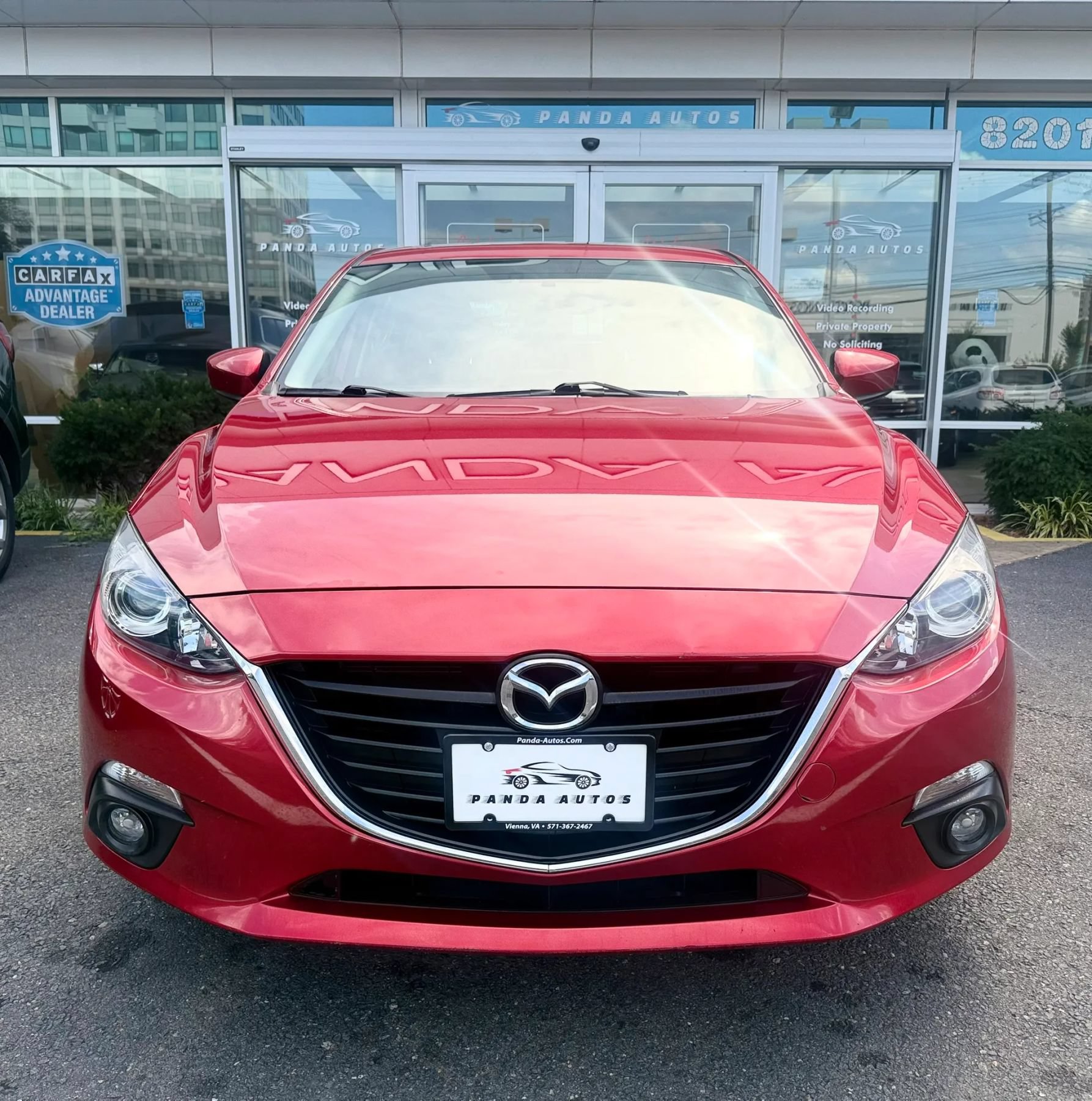 Used 2016 MAZDA MAZDA3 i Touring w/ Popular Equipment Package FWD image 2