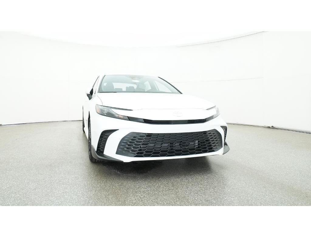 Used 2025 Toyota Camry SE FWD image 35