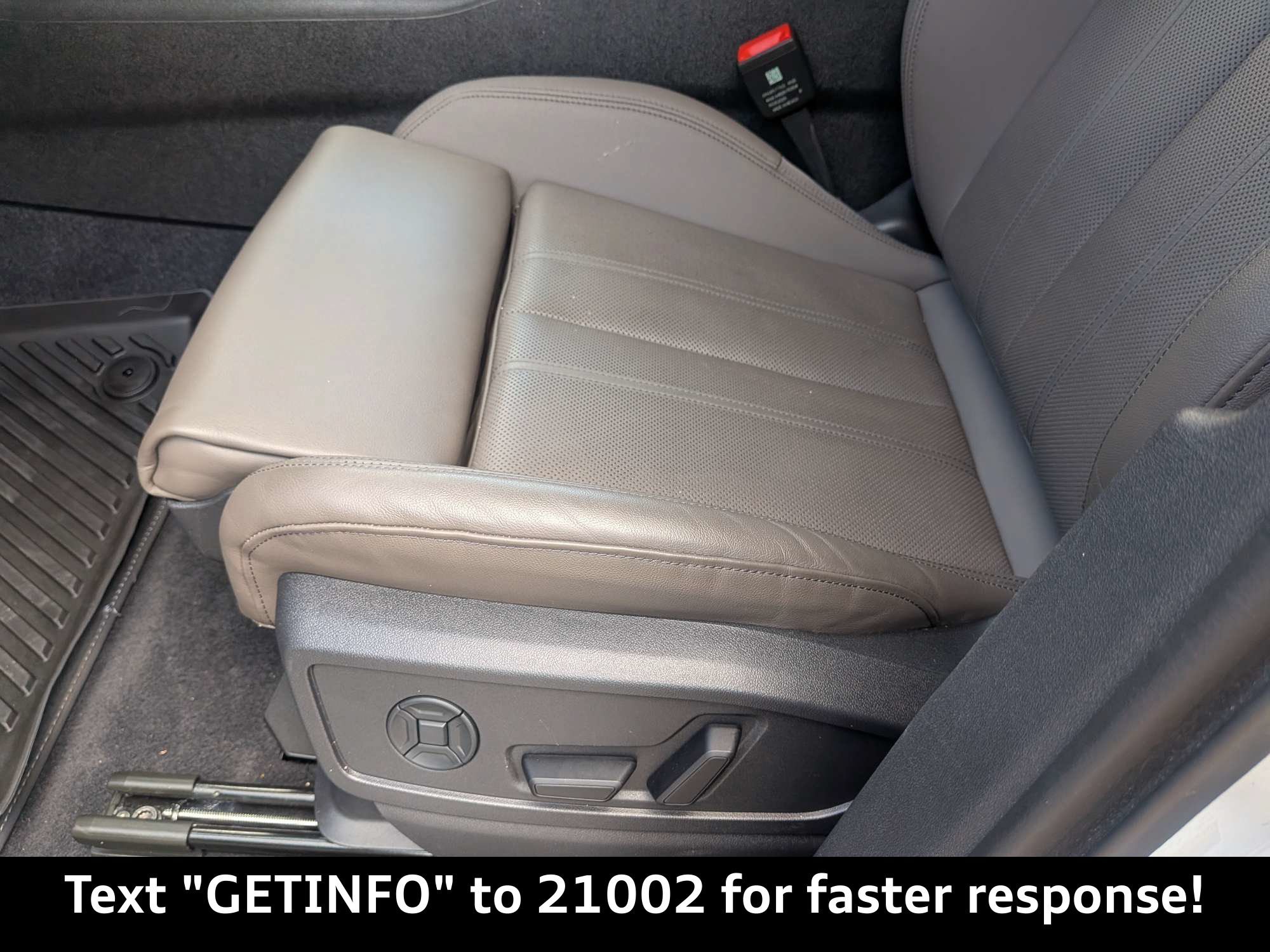 Certified 2025 Audi Q5 Premium w/ Premium Plus AWD/4WD image 24