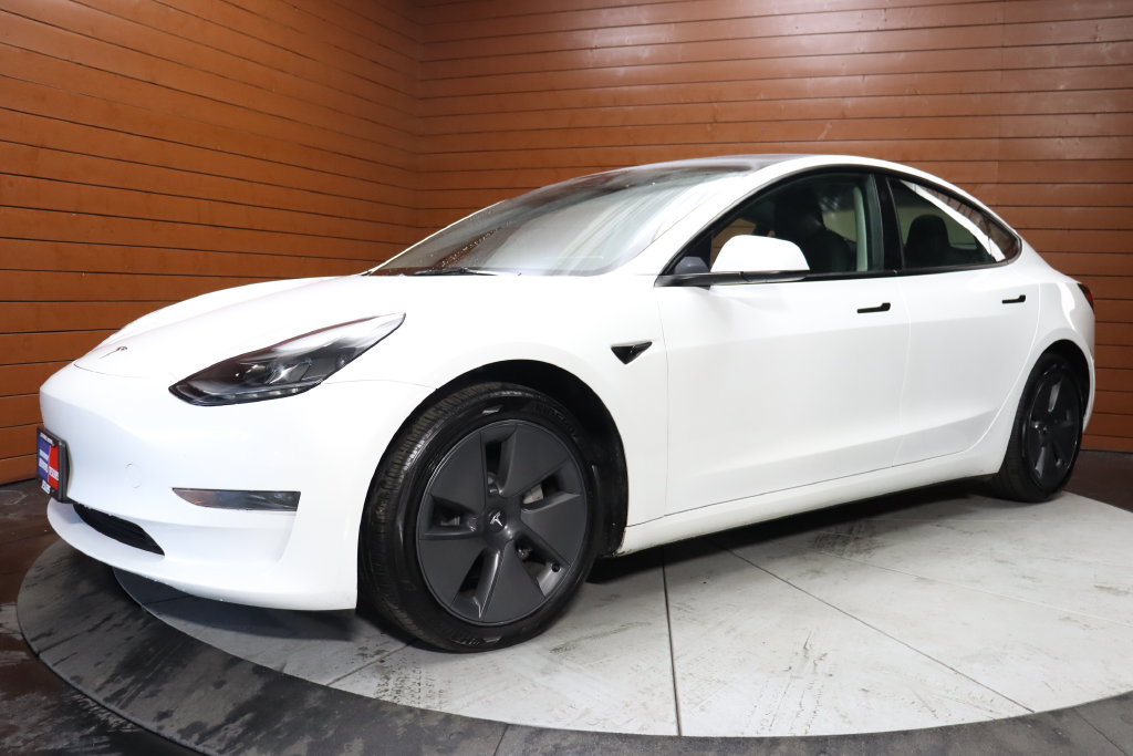 Used 2022 Tesla Model 3 Long Range AWD/4WD image 7