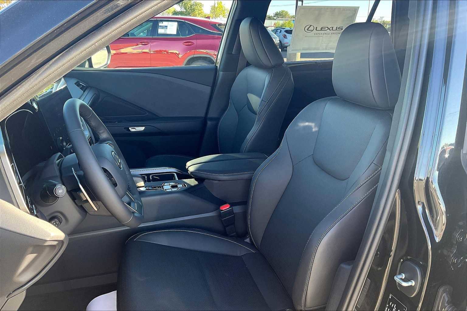 New 2026 Lexus TX 350 AWD image 9