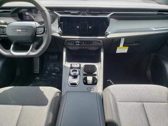 New 2026 Jeep Cherokee Laredo AWD/4WD image 8