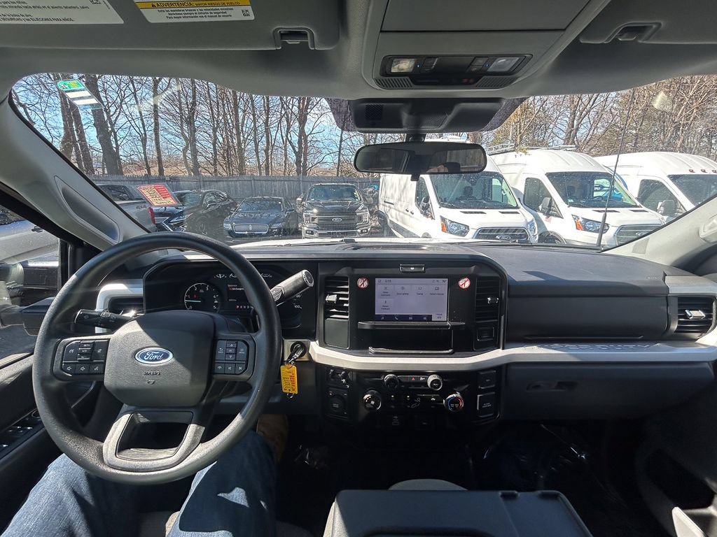 Used 2025 Ford F250 XLT AWD/4WD image 23
