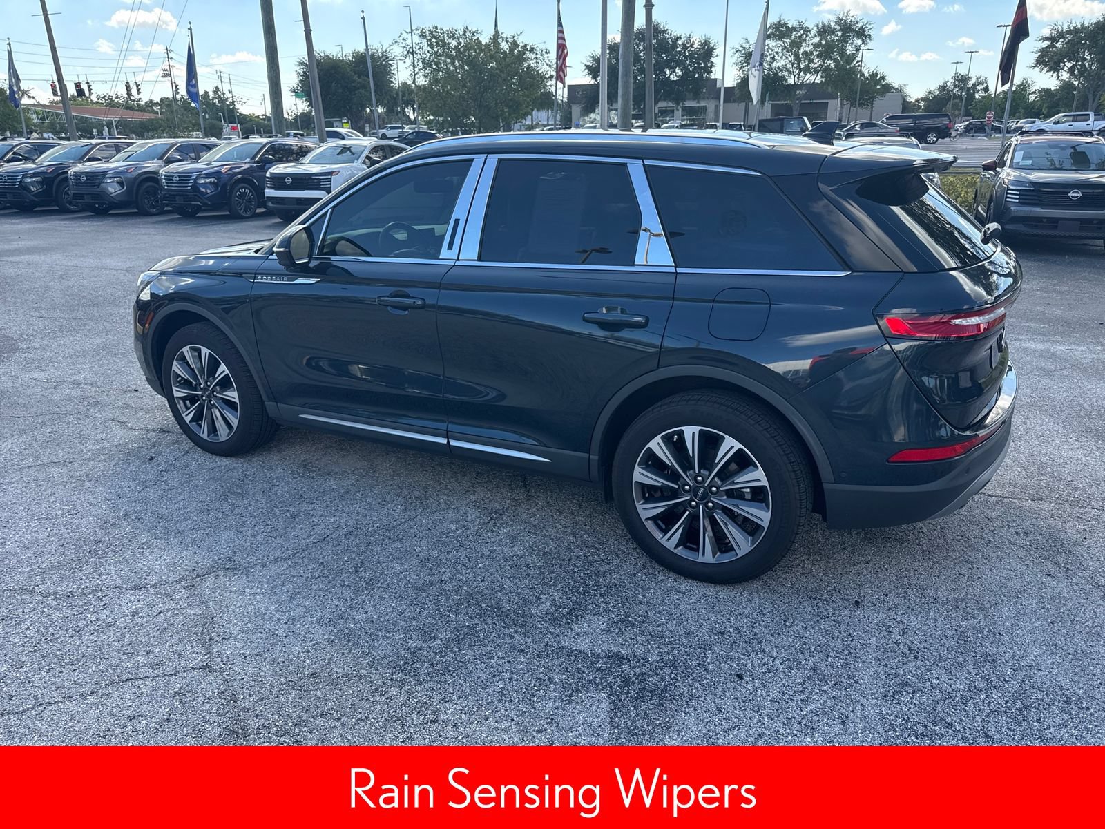 Used 2020 Lincoln Corsair Reserve w/ Equipment Group 201A FWD image 17