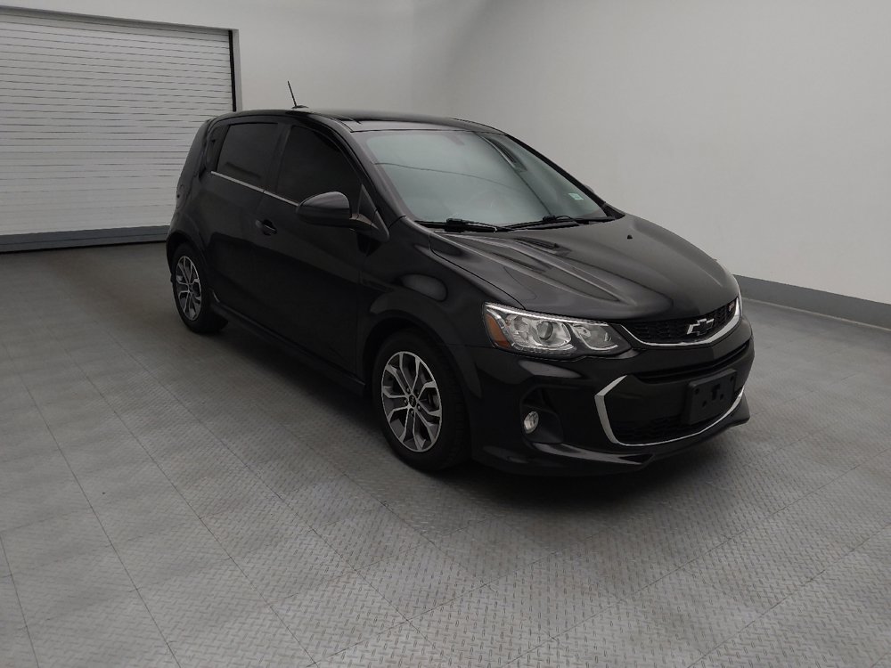 Used 2019 Chevrolet Sonic LT FWD image 13