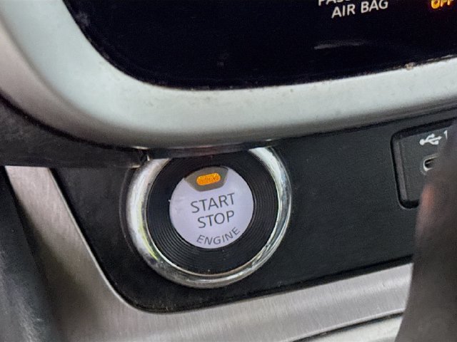 Used 2021 Nissan Murano S FWD image 18