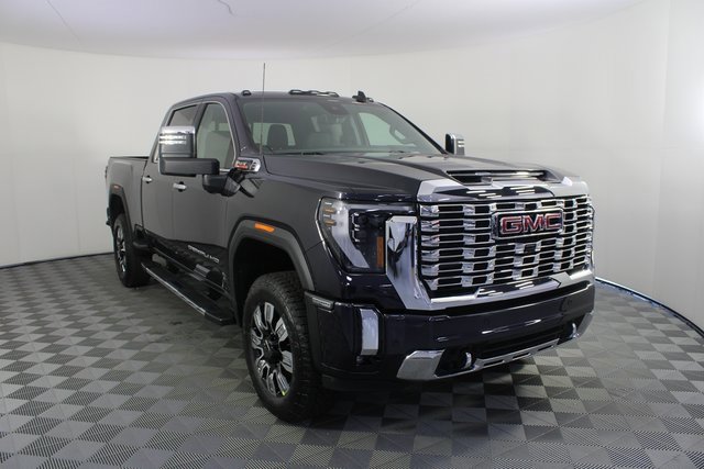 New 2026 GMC Sierra 2500 Denali w/ Denali Reserve Package image 32