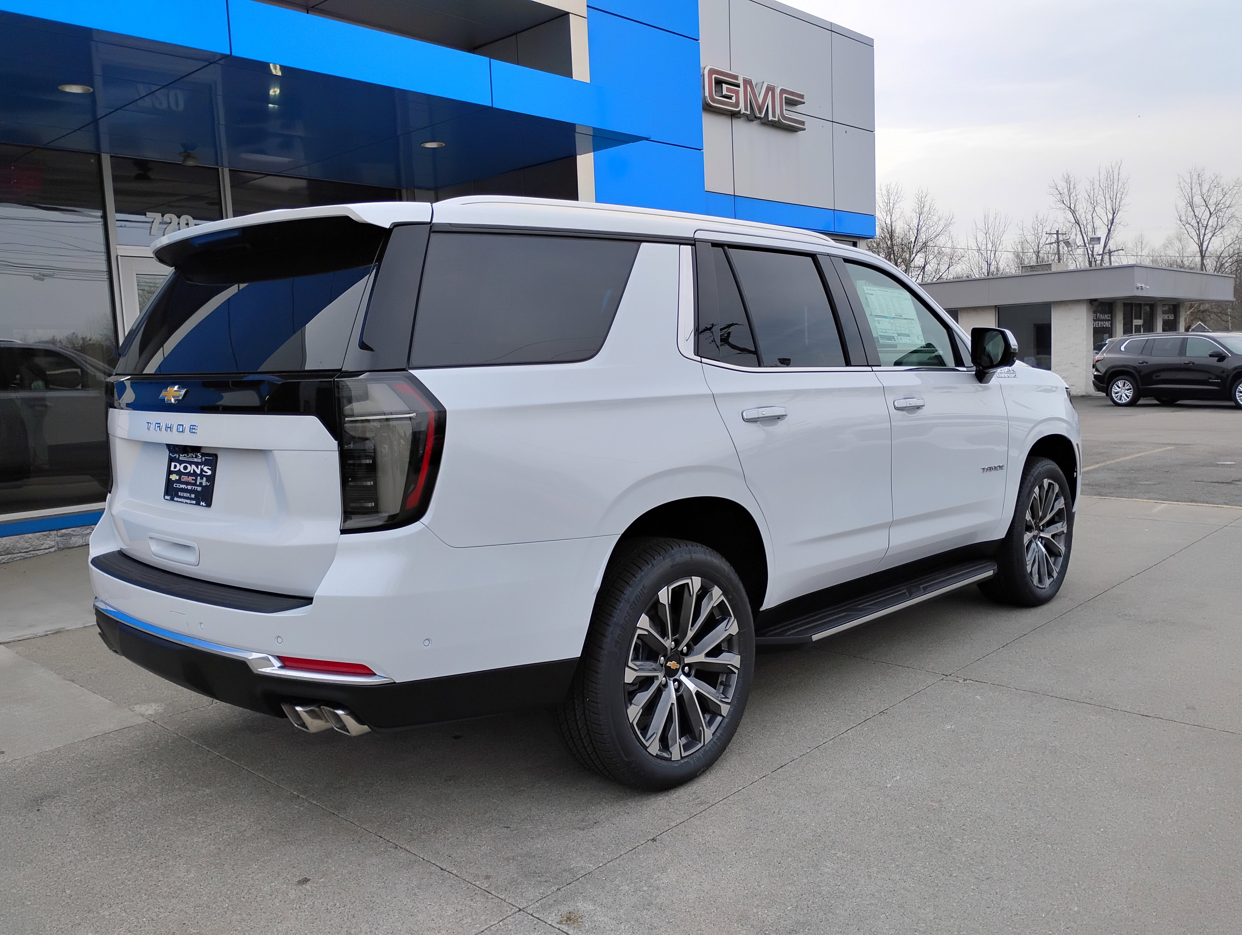 New 2026 Chevrolet Tahoe High Country w/ Sun And Tow Package image 37