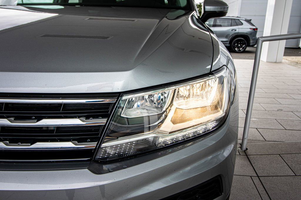 Certified 2020 Volkswagen Tiguan S image 9
