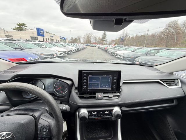Used 2020 Toyota RAV4 LE image 35