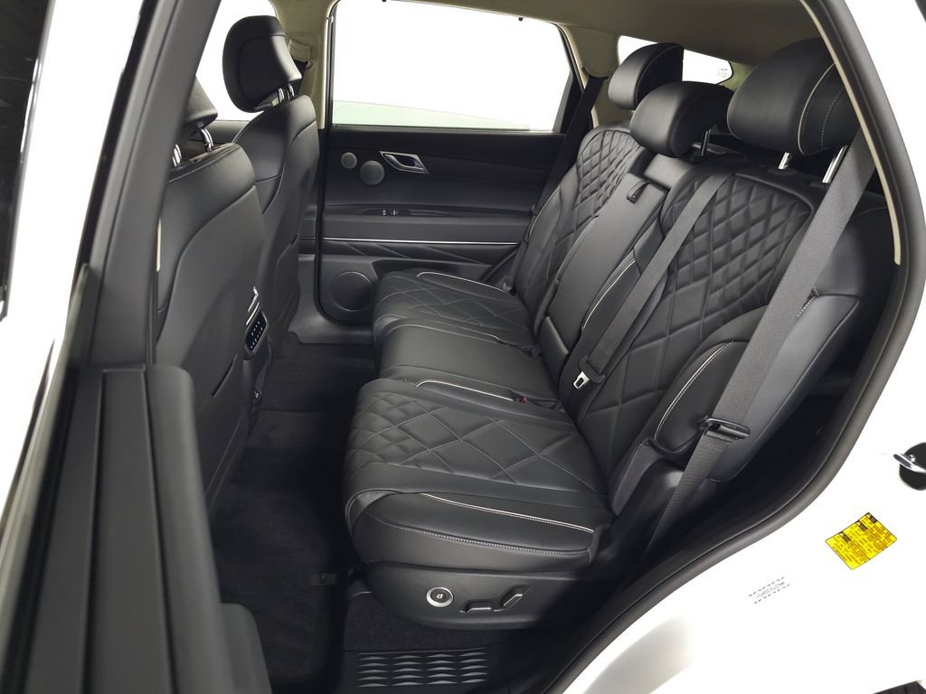 Used 2025 Genesis GV80 3.5T Prestige AWD/4WD image 44