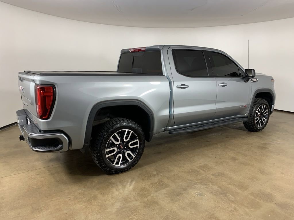 Used 2025 GMC Sierra 1500 AT4 w/ AT4 Premium Package AWD/4WD image 8