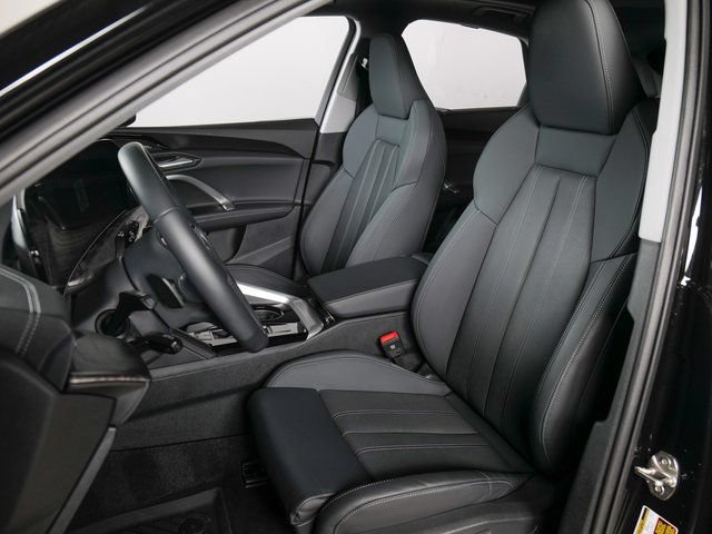 Used 2025 Audi Q5 Premium Plus w/ Premium Plus AWD/4WD image 10