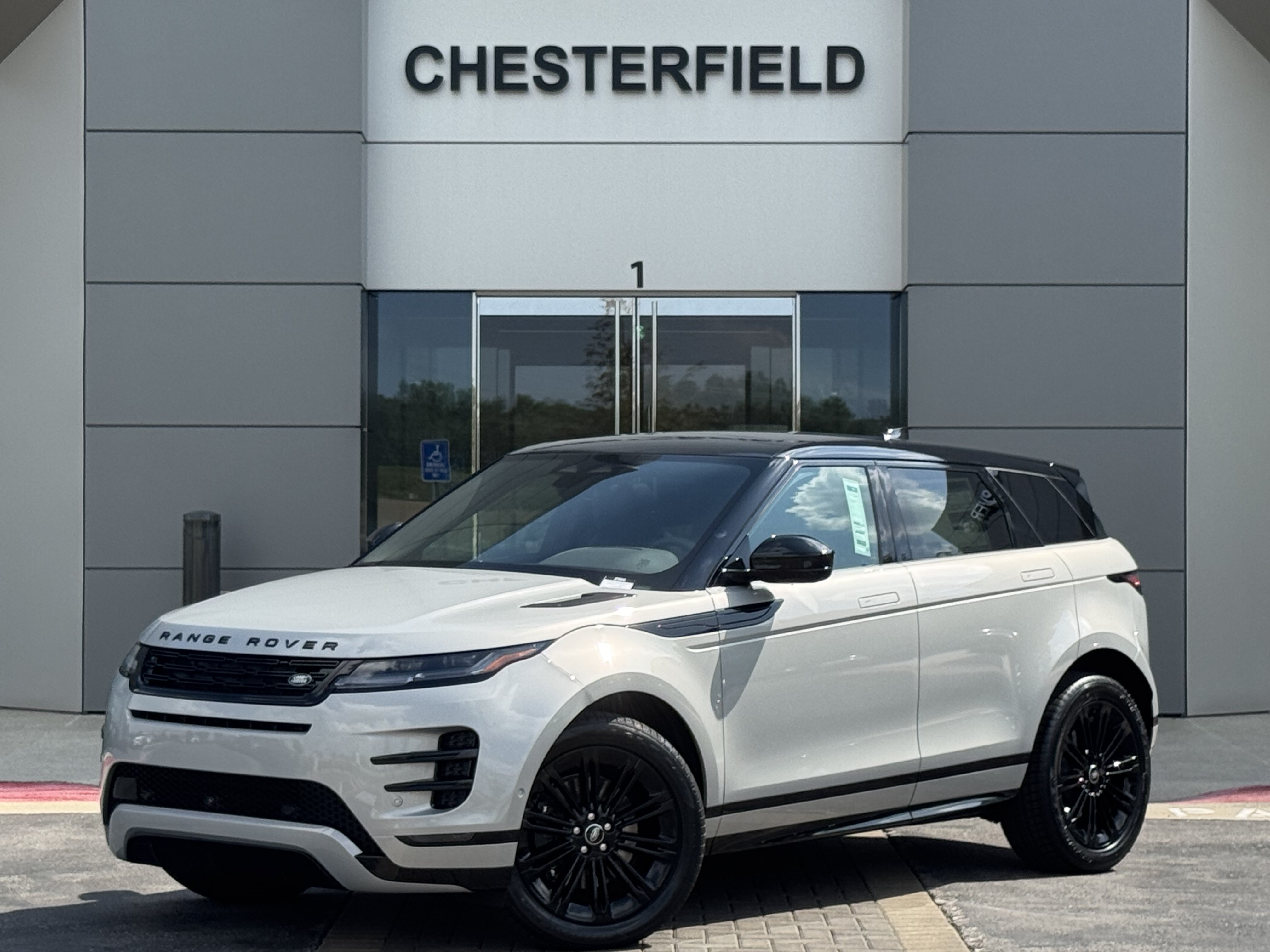 New 2026 Land Rover Range Rover Evoque Dynamic SE