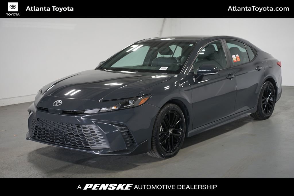 Certified 2025 Toyota Camry SE video 1