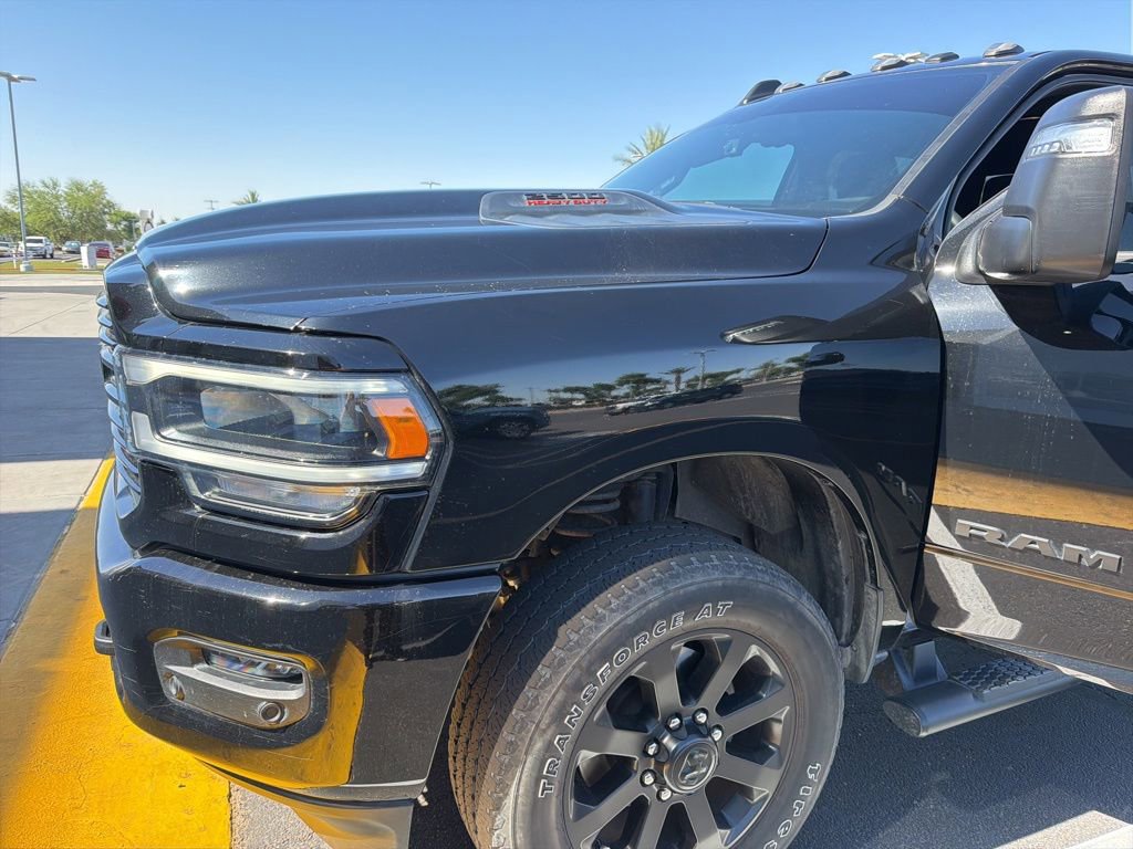 Used 2024 RAM 2500 Laramie w/ Night Edition AWD/4WD image 3