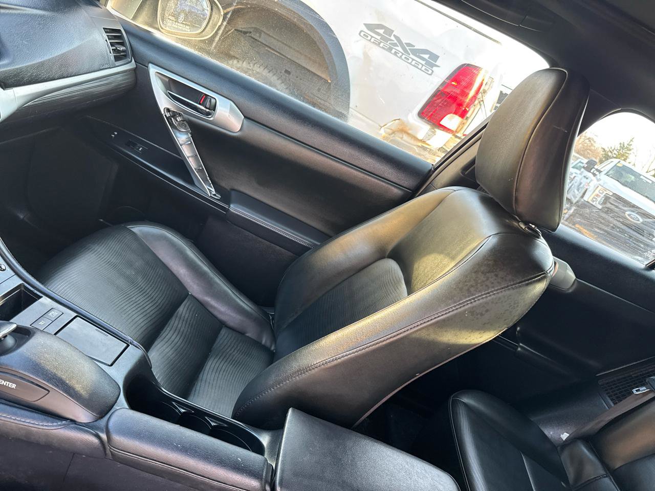 Used 2013 Lexus CT 200h Base w/ F Sport Pkg w/Nuluxe Trim FWD image 20
