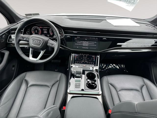 Certified 2025 Audi Q7 3.0T Premium Plus image 10