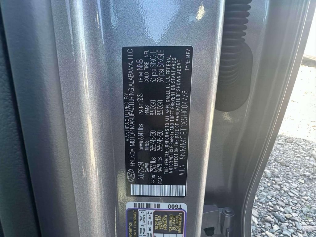 New 2025 Genesis Electrified GV70 Advanced w/ Prestige Package image 14