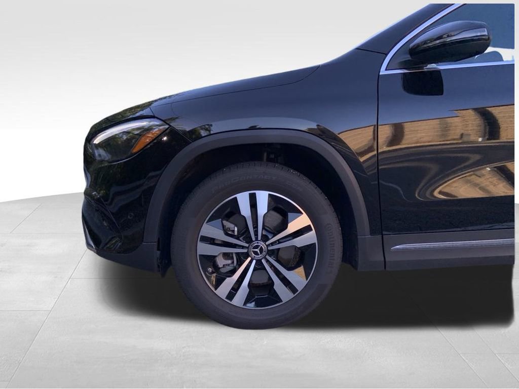 Used 2024 Mercedes-Benz GLA 250 4MATIC image 11