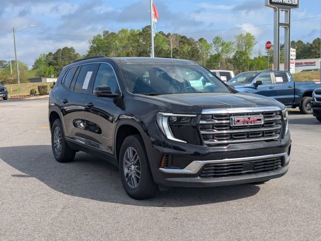 Used 2025 GMC Acadia Elevation image 2