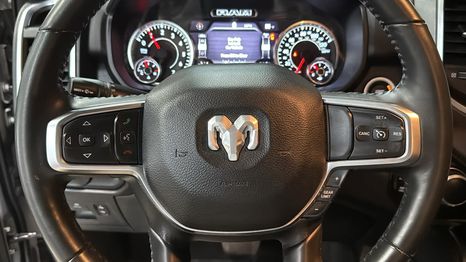 Used 2024 RAM 1500 Big Horn AWD/4WD image 11