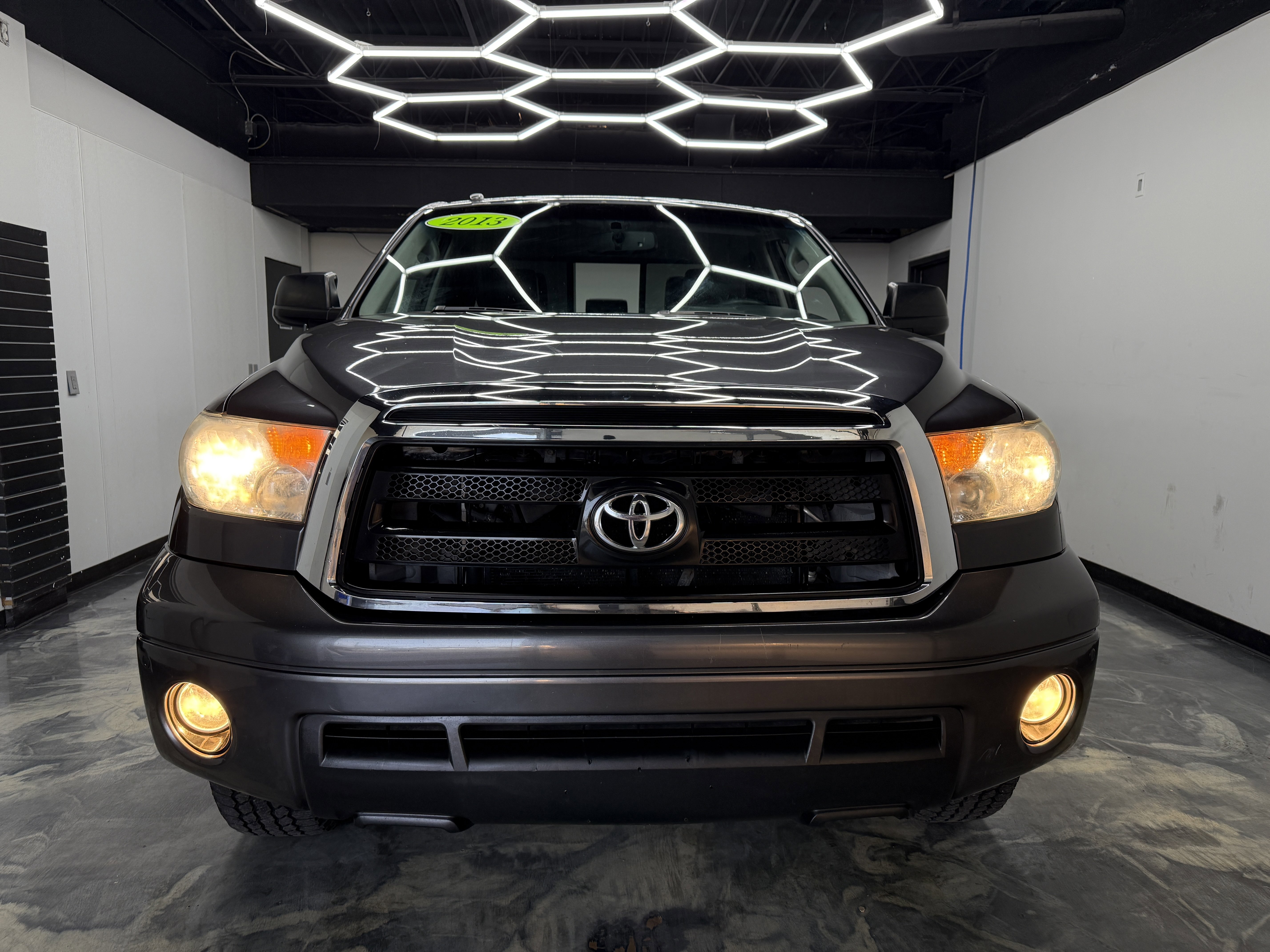 Used 2013 Toyota Tundra SR5 image 7