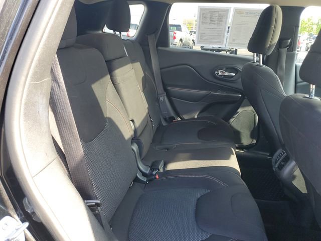 Used 2016 Jeep Cherokee 75th Anniversary AWD/4WD image 25