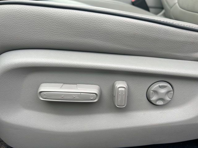 Used 2024 Honda Odyssey Elite image 17