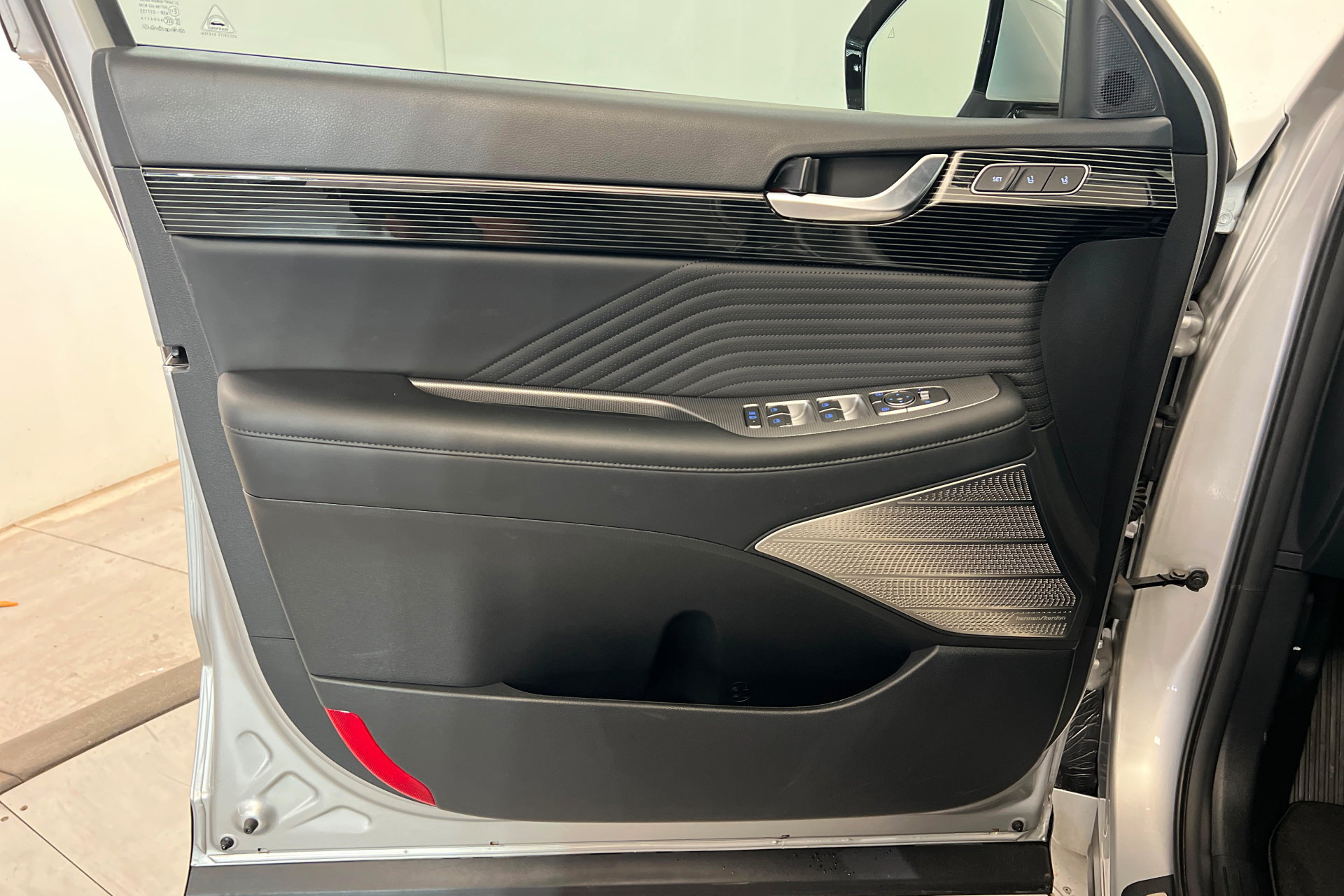 Used 2024 Hyundai Palisade Calligraphy AWD/4WD image 16