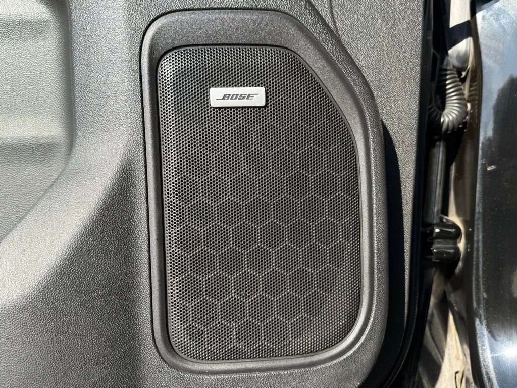 Used 2023 Chevrolet Silverado 2500 High Country w/ Safety Package II image 19