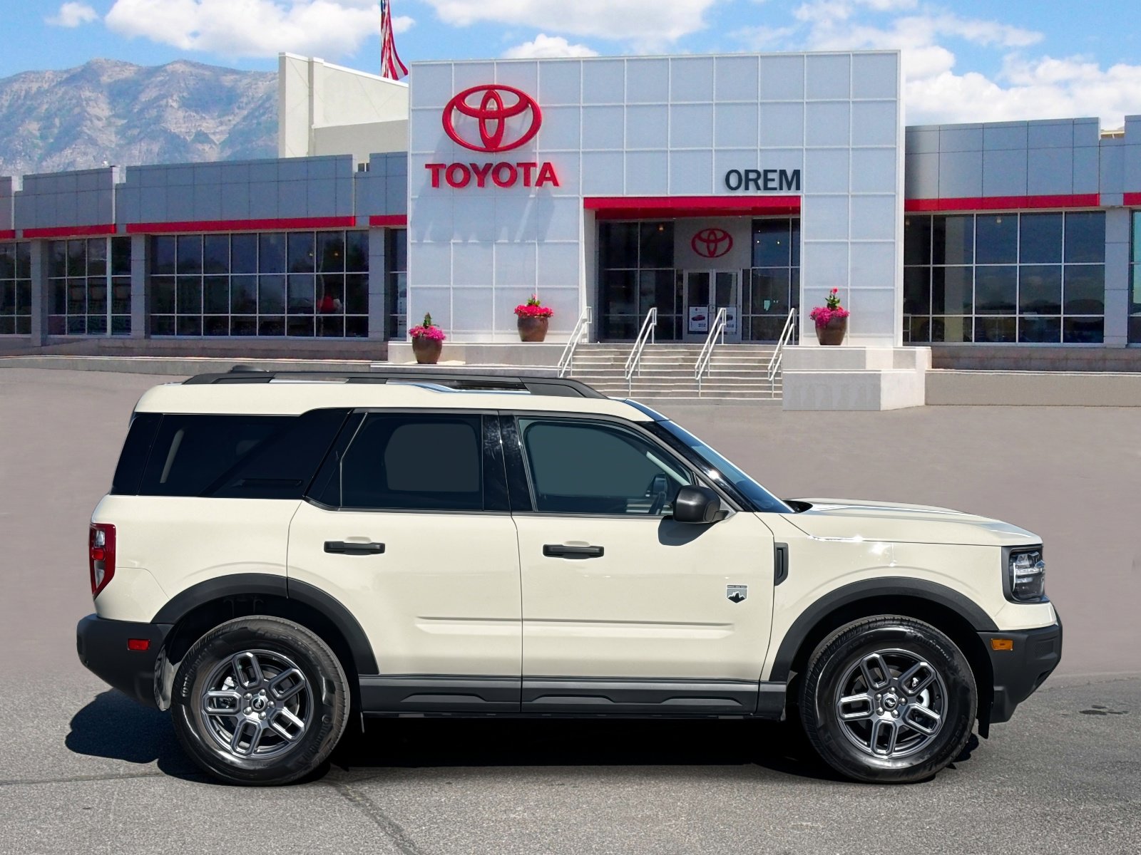 Used 2025 Ford Bronco Sport Big Bend w/ Convenience Package image 3