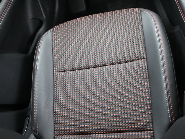 New 2026 Nissan Kicks SR FWD image 13