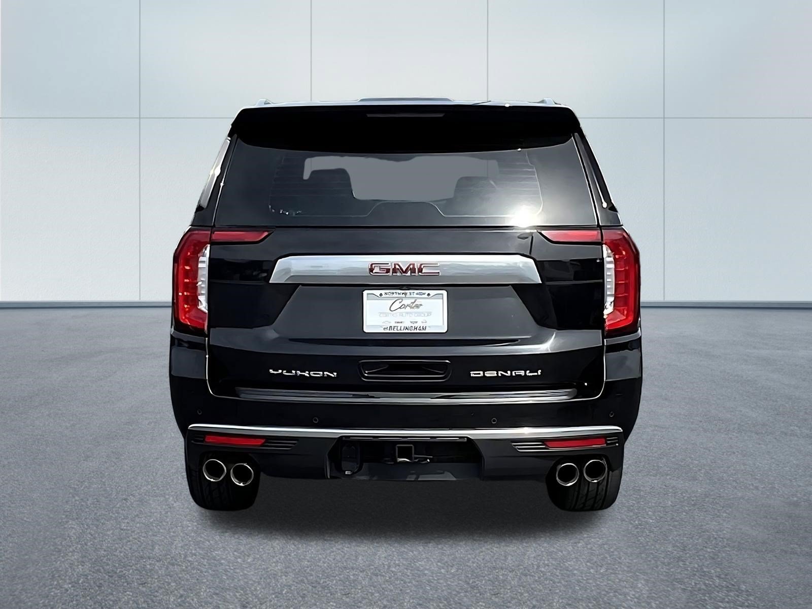 Used 2024 GMC Yukon XL Denali AWD/4WD image 5