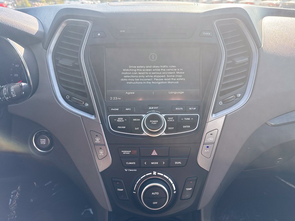 Used 2013 Hyundai Santa Fe Sport 2.0T w/ Technology Pkg FWD image 13